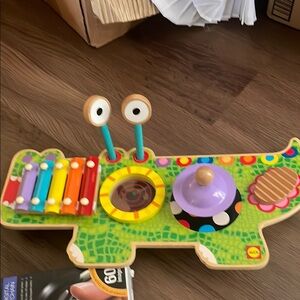 Alex Wooden Children. musical Gator Toy